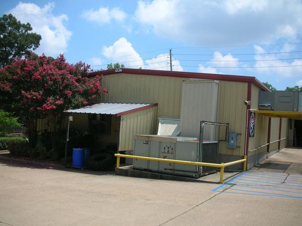 Pierremont Investment Properties: 1112 Pierremont Rd, Shreveport, LA 71106